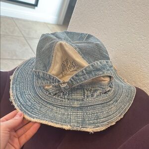 Kaptiol Old man & the sea denim bucket hat